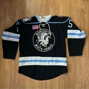 Worcester White Hawks Hockey Jersey Women's L